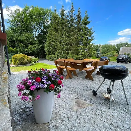 Dom Pod Kasztanem Hotel *