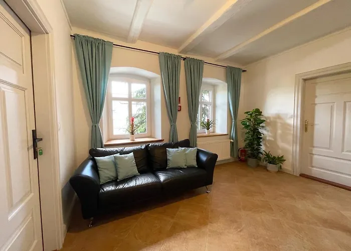 Hotel Dom Pod Kasztanem *